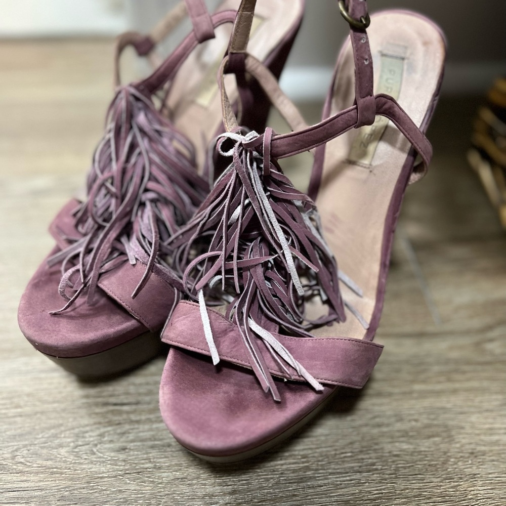 Pura Lopez Fringe Wedge